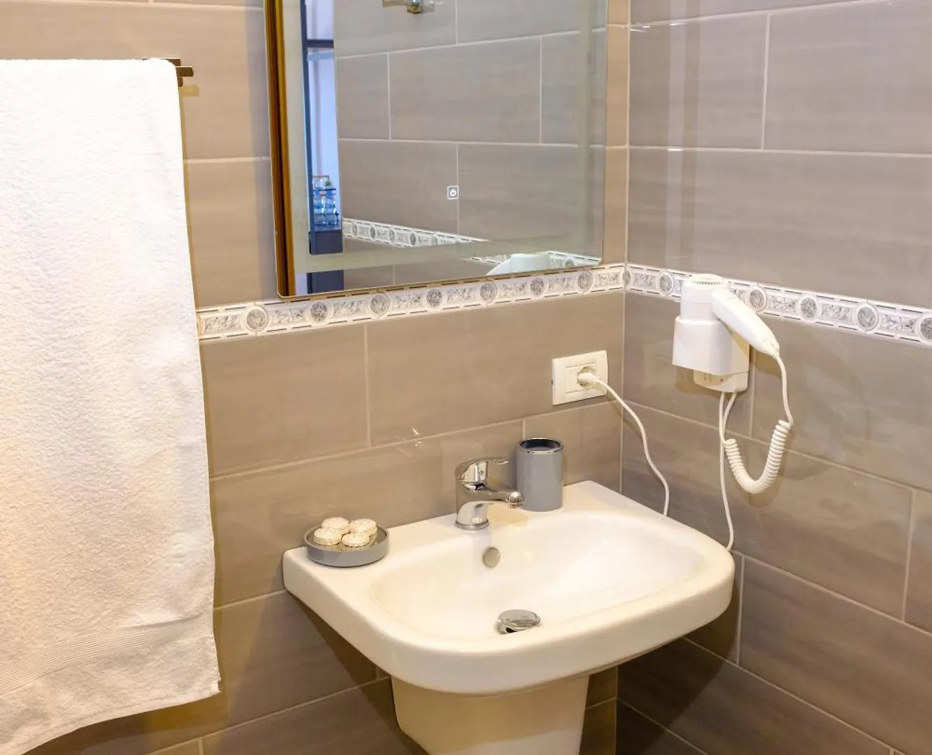Hotel Palasa Albanië